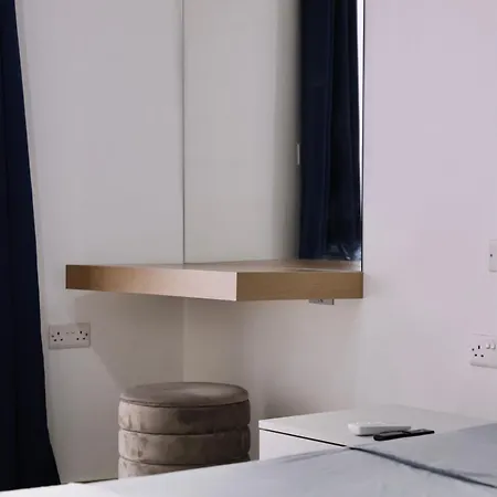 Spinola Apartment San Ġiljan