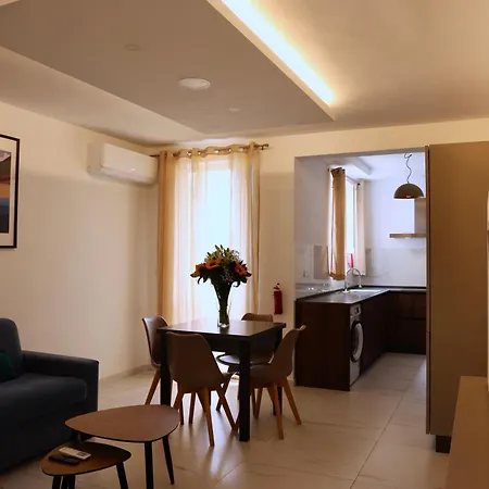 Spinola Apartment