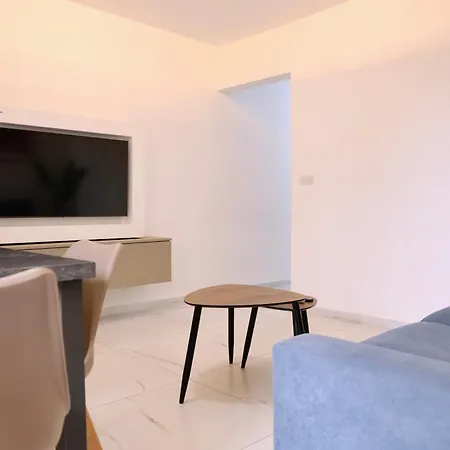 Apartment Spinola *