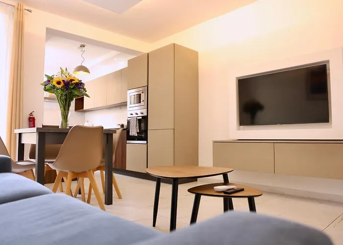 Spinola * Saint Julian's